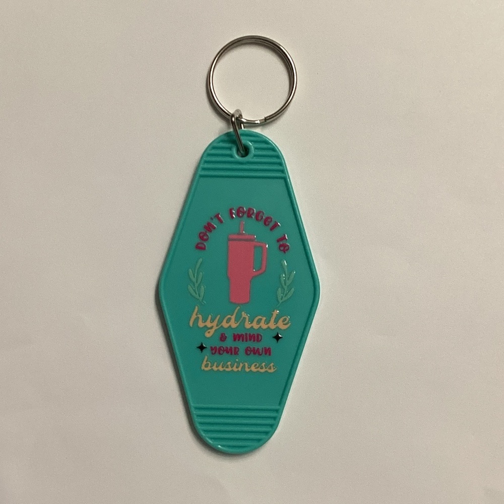 Teal Keychain with Pink Hydrate Design